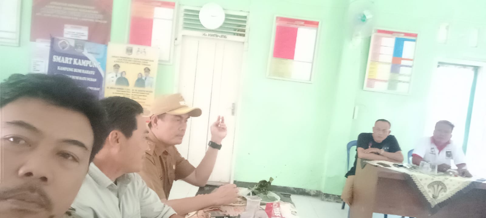 SOSIALISASI PELAYANAN PUBLIK APARATUR DAN KADUS SE- KECAMATAN BUMIRATU NUBAN